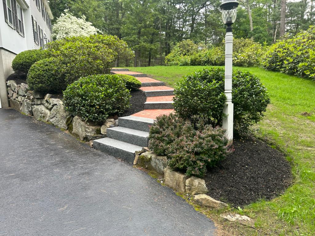 lawn-care-hardscaping